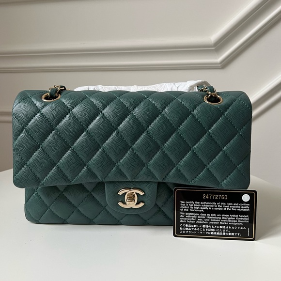 —SOLD—CHANEL M CLASSIC DOUBLE FLAP LGHW - Picture 7 of 14